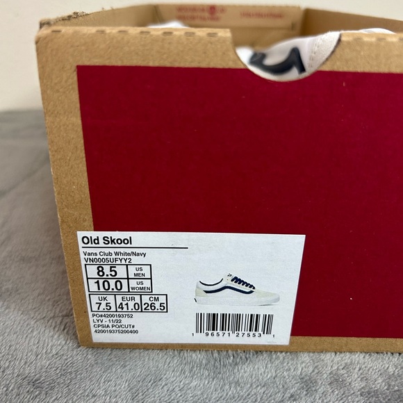 Vans Old Skool Vans Club White/Navy Women Size 10, Men Size 8.5 - Picture 12 of 12